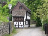 Dassel - Stadtmauer mit ehemaligem Ballerturm 10